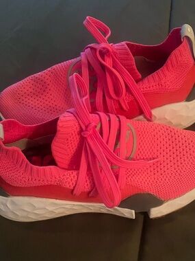 G/Fore golf shoes Bright Pink Knit women’s Sneakers